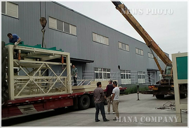 墻板機(jī)發(fā)貨 墻板機(jī)發(fā)貨